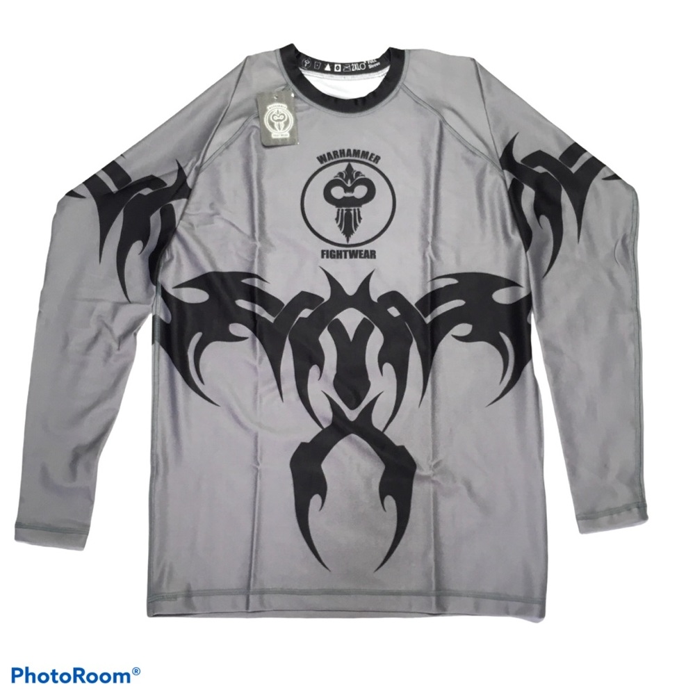 Warhammer long sleeve gray & black rash guard XXL